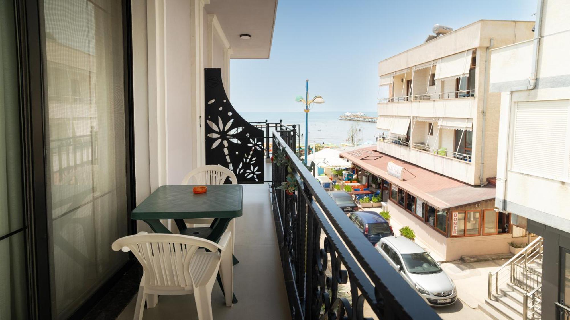Hotel Saly Durres Exterior photo